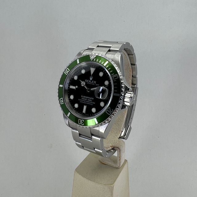 Rolex Submariner 16610 LV Flat Four Image 6